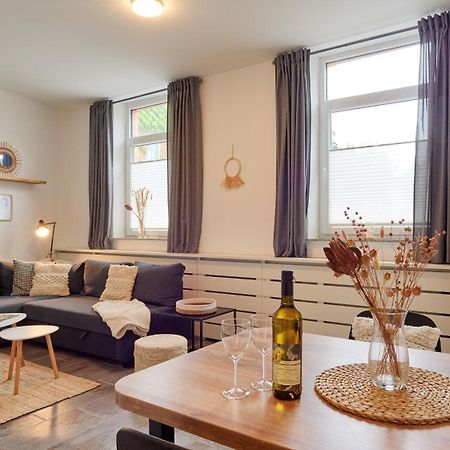 Kleine Moselruhe - Gemuetliche Ferienwohnung Bis 3 Personen - Zentral In Трабен-Трарбах Екстер'єр фото